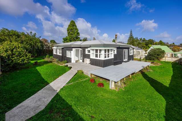 35 VICTORIA AVENUE Waiuku_1