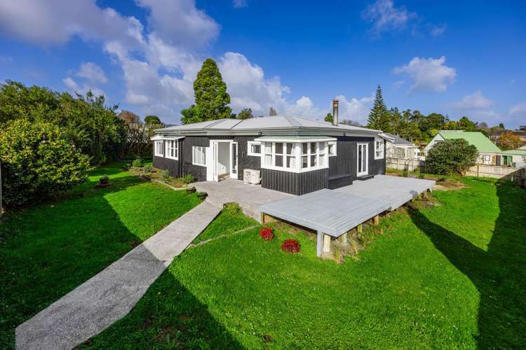 35 VICTORIA AVENUE Waiuku_1