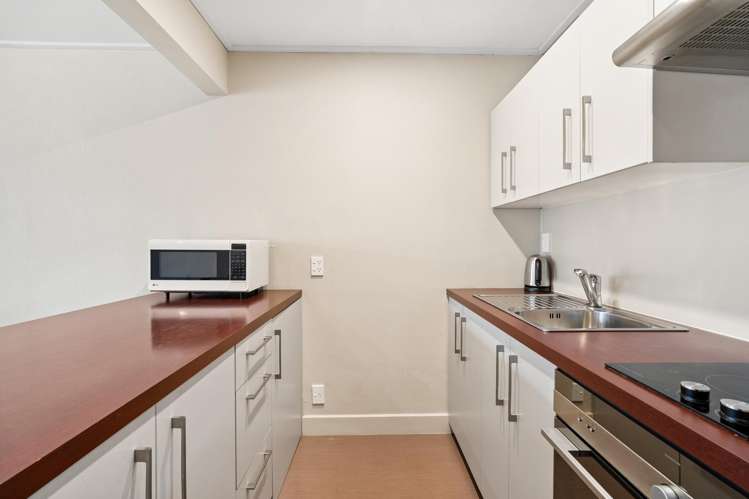 Unit 480 Copthorne Lakeview, 88 Frankton Road Queenstown_10