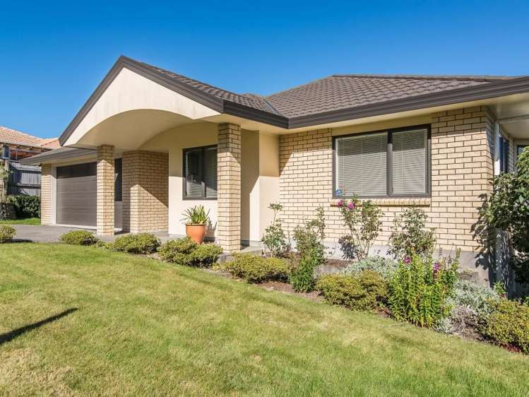 2 Matata Place Waikanae_19