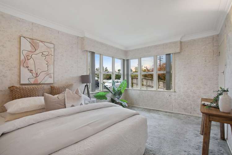 16 Sylvan Crescent Te Atatu South_11