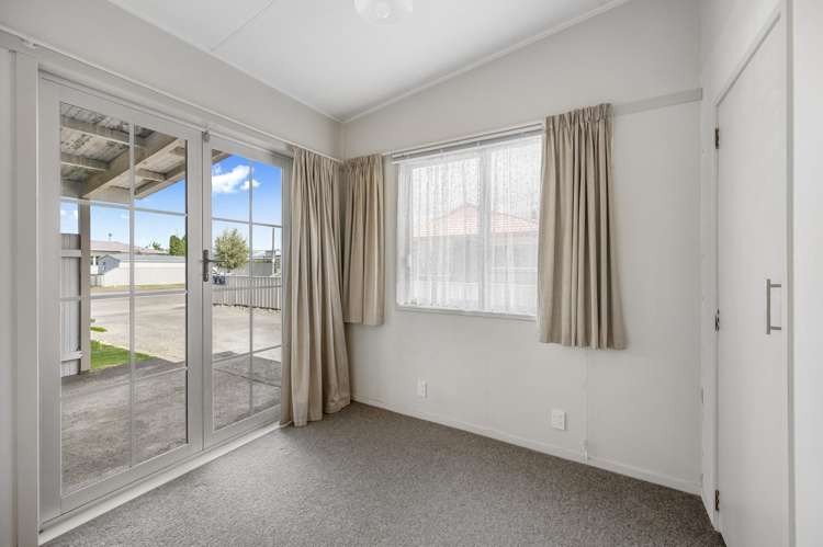 1/209 Mcleod Street Camberley_5