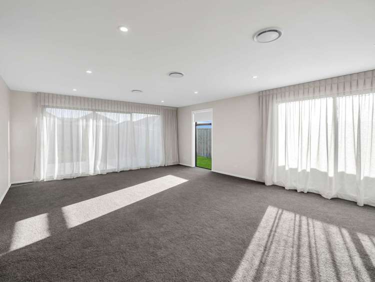 6 Vercoe Street Elgin_7