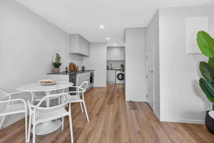 8/25 Bush Street Naenae_3