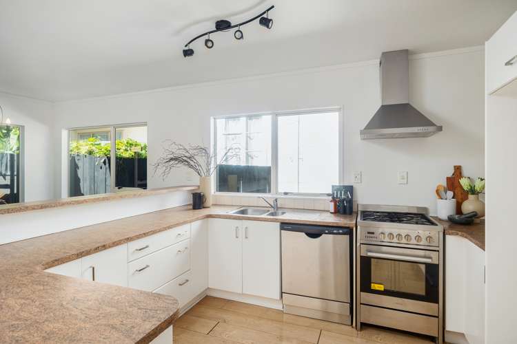 2a Aurora Avenue Wesley_12