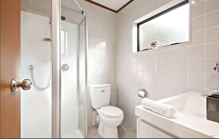 2/49 Oakdale Road Mt Roskill_9