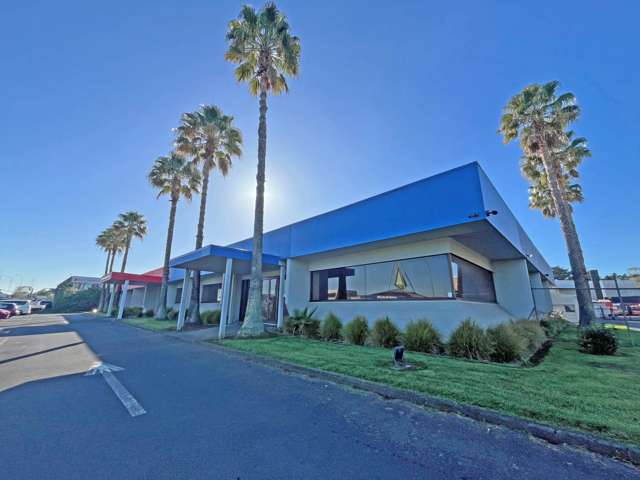 Unit B/25 Springs Road East Tamaki_1