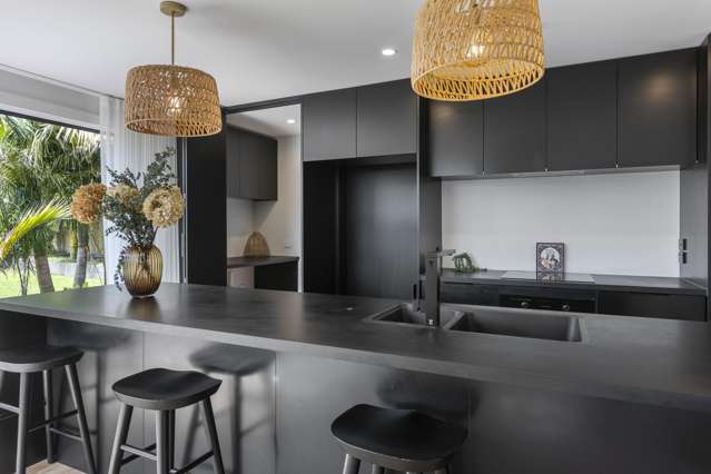 145 Seaview Road Westown_4