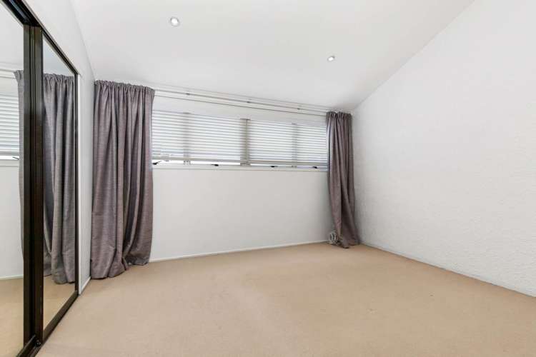 1/19 Westwell Road Belmont_4