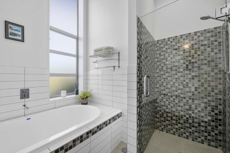 12 Cosgrove Rise Riverstone Terraces_13