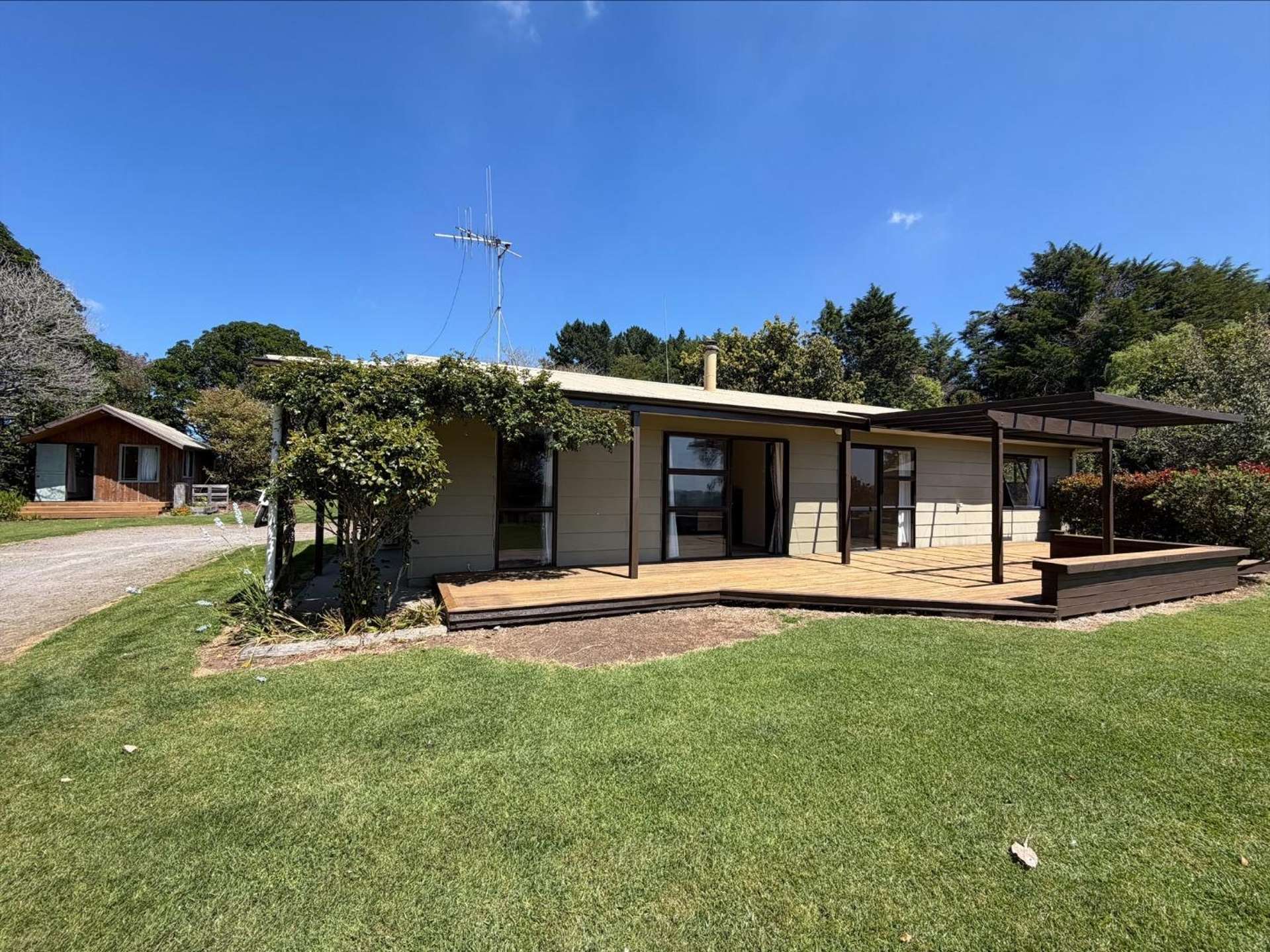 254 Roydon Downs 1129_0