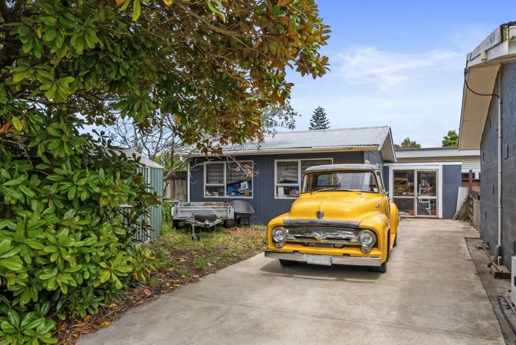 19 Wairere Grove Paraparaumu_11