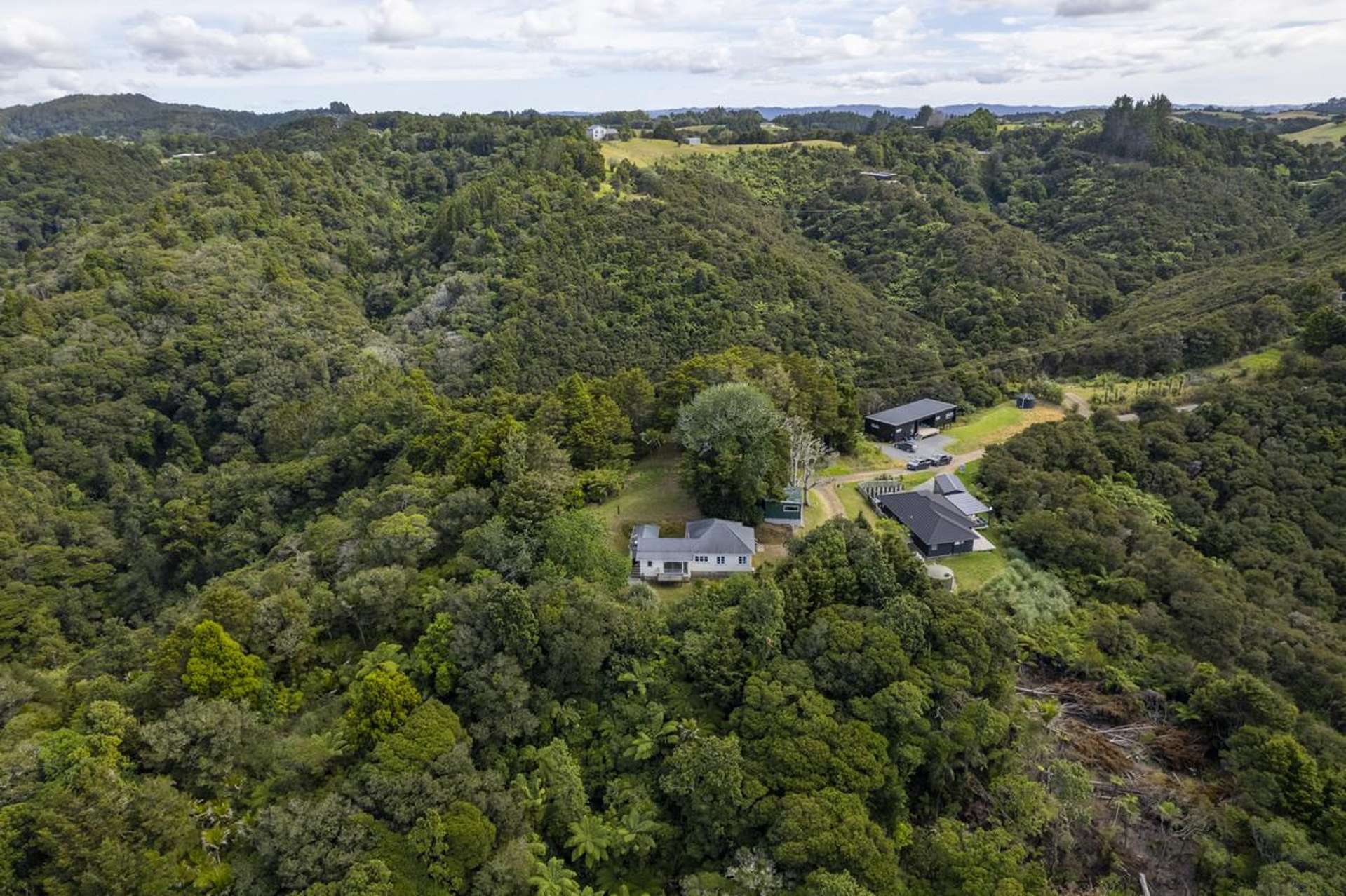 37 Ngapuke Lane Parua Bay_0
