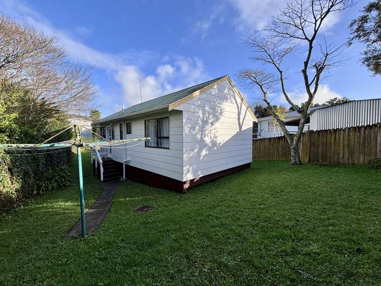 2/45A Mildmay Road Henderson_20