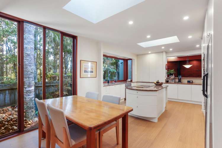 79 Scenic Drive Titirangi_14