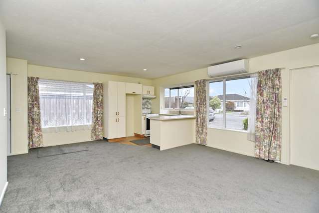 1/40 Maxwell Street Riccarton_2