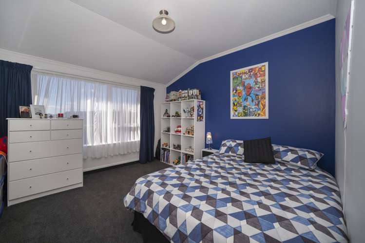 4 Stead Crescent Stoke_20