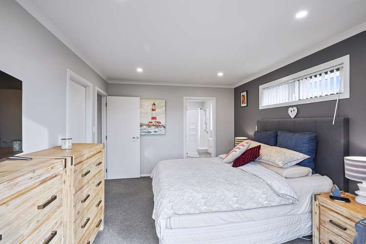 13 Kimbolton Street Rototuna North_15