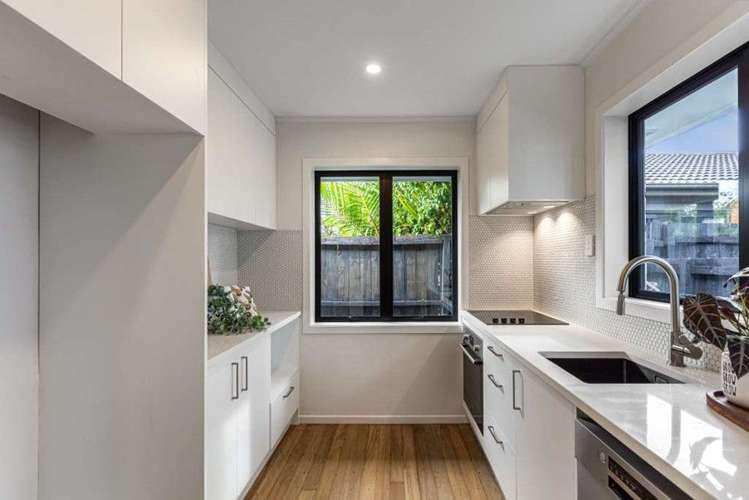 10c Kotuku Street Te Atatu Peninsula_6