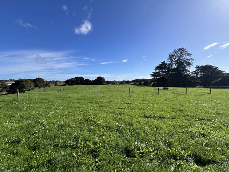 678 Waiuku Road Mauku_17