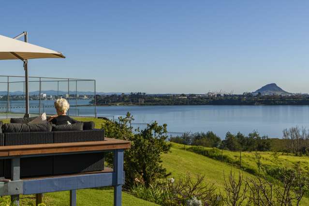 14/674 Ranginui Road Welcome Bay_1