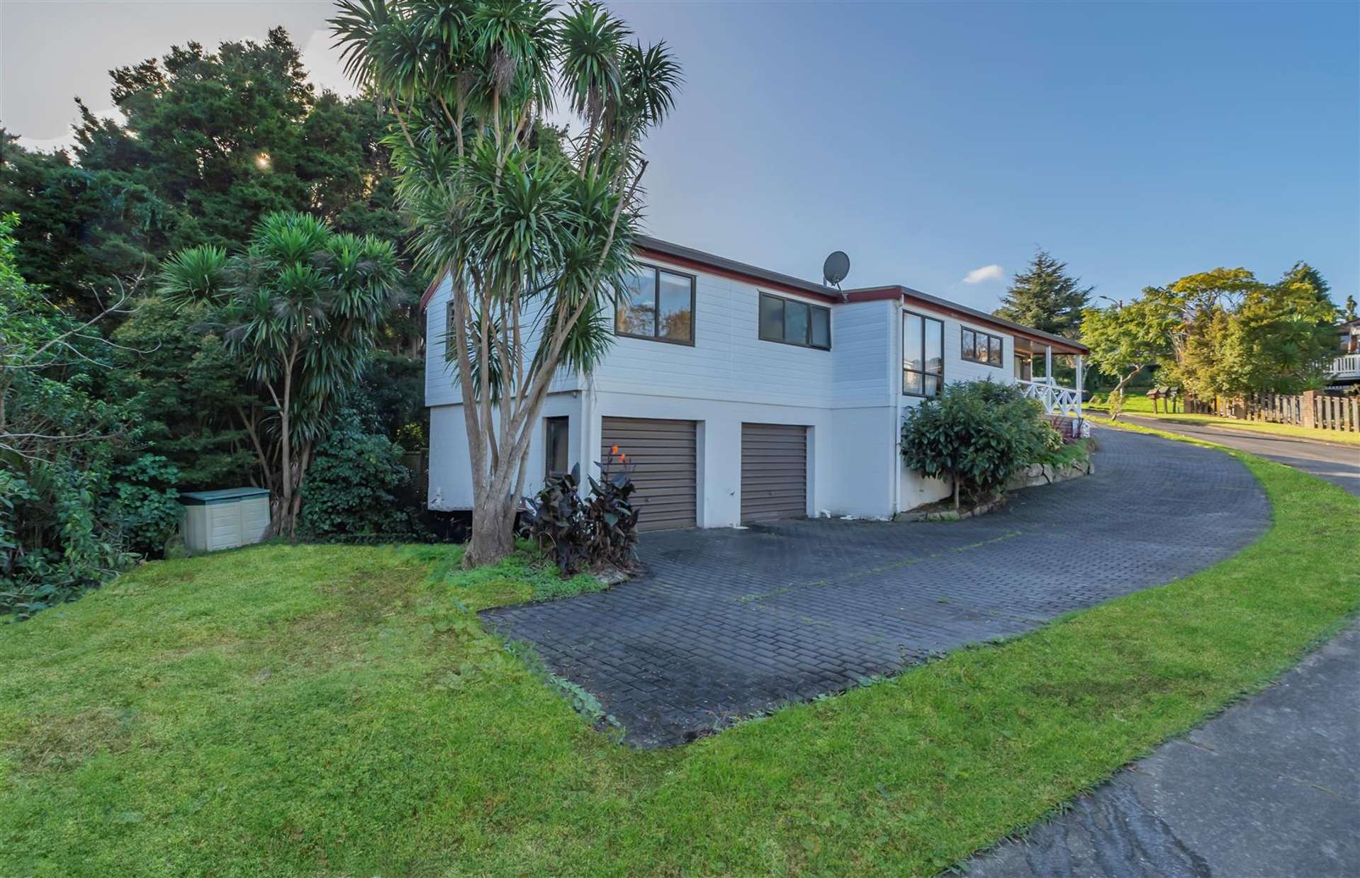 7 Spruce Place Totara Heights_0