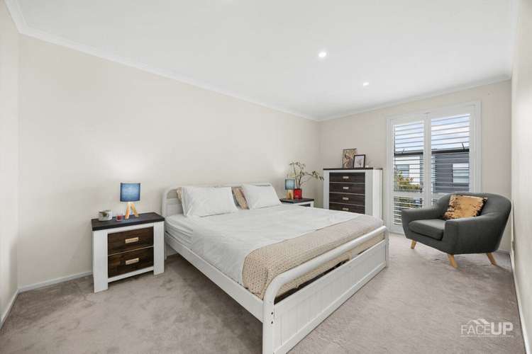 21 Grey Warbler Road Hobsonville_13
