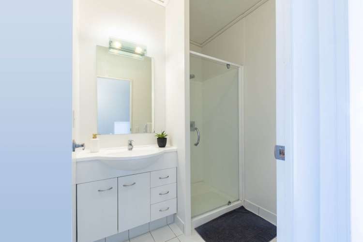 221/287 Onehunga Mall Onehunga_12