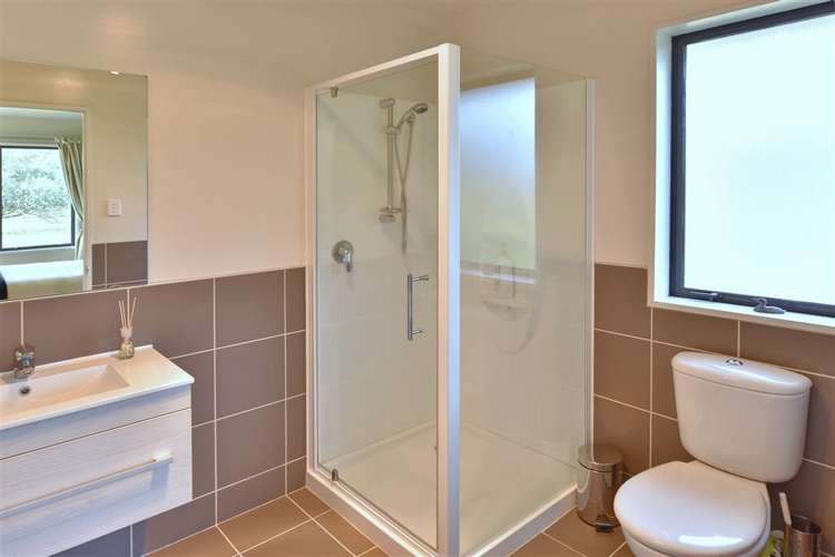 323 Georges Road Amberley_8