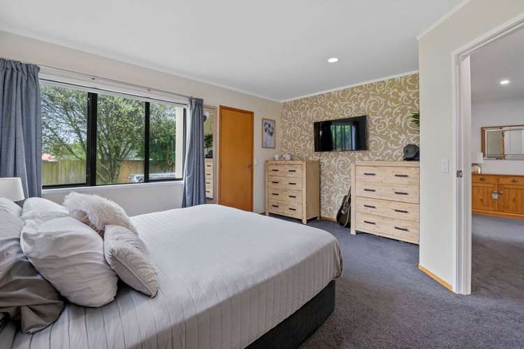 21 Kahurangi Drive Lynmore_8