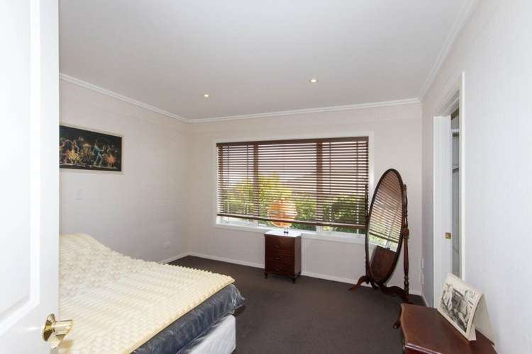 14 Lithgow Drive Otamatea_14