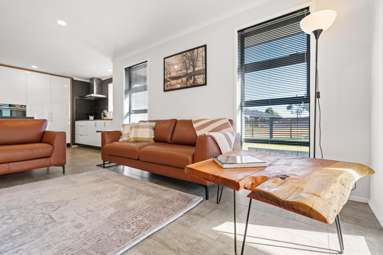 16 Stace Hopper Drive_3