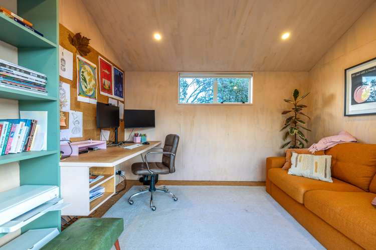 10 Ocean Road Surfdale_20