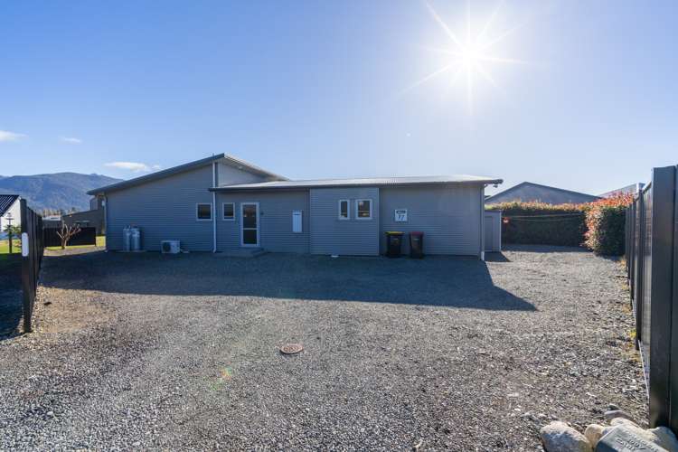 37 Cunaris Way Te Anau_31