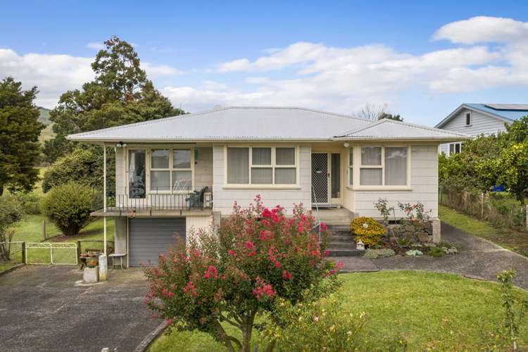 5 Thames Road Paeroa_16