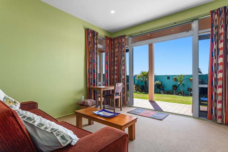 116 Ocean Road Ohope_14