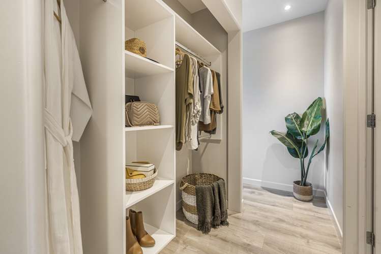 1 Mikoikoi Crescent Mangere Bridge_12