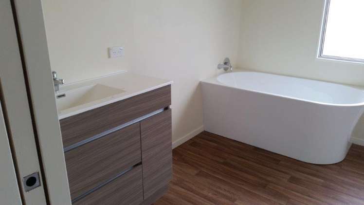 12 Dal Din Drive Otaki_21