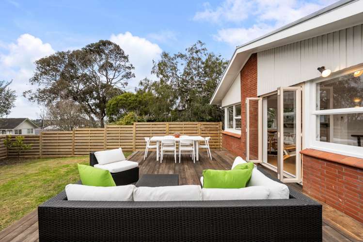 60 Pembroke Crescent Glendowie_17