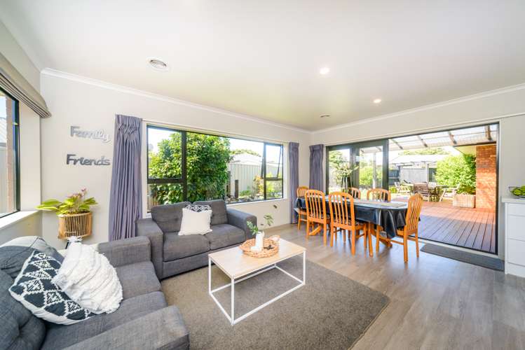 18 Daniel Place Kelvin Grove_7