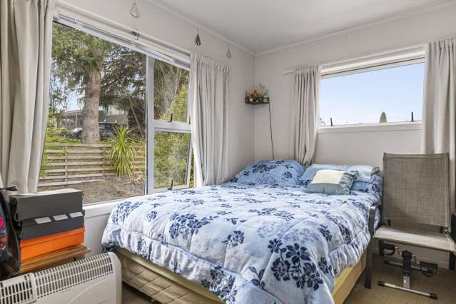 84 Taharepa Road Hilltop_4