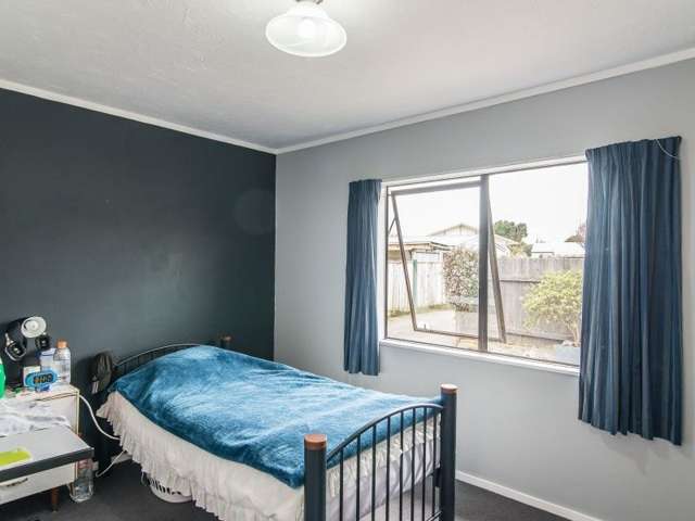 8a Pukeko Street Paraparaumu_2