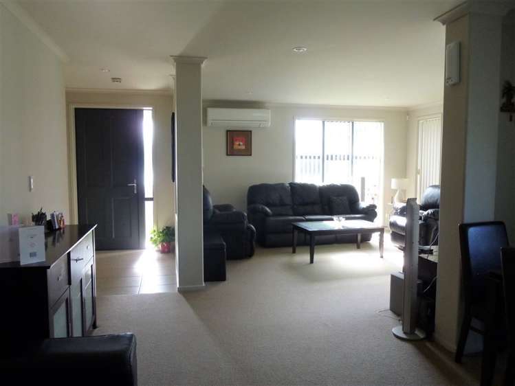 42 Parkside Drive Huntington_5