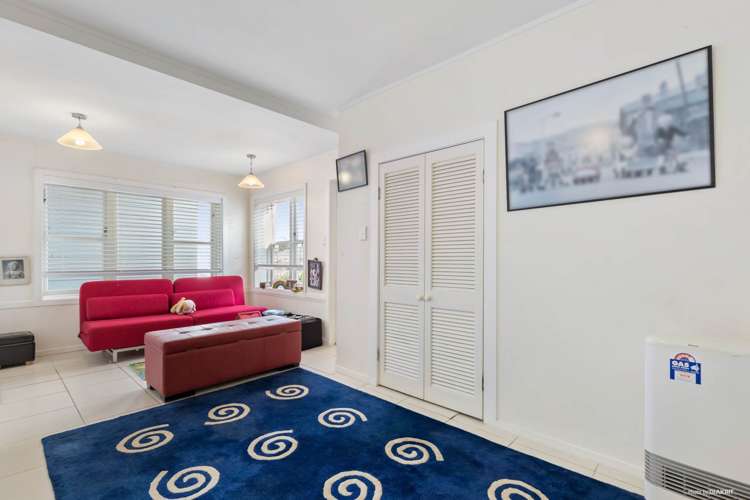 32 Bracken Avenue Takapuna_10