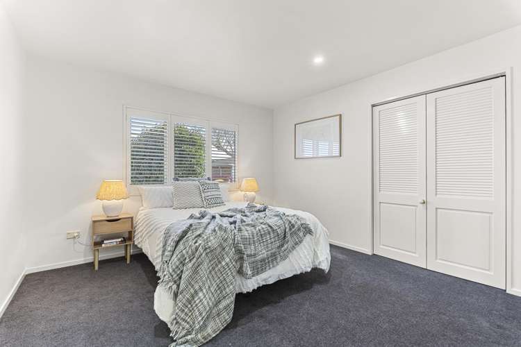 3 Waiwera Place Merrilands_11