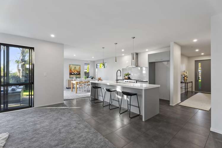 48 Columbia Crescent Beachlands_7