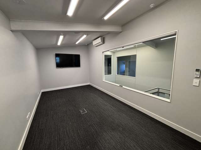 Part 1/229 Archers Road Wairau Valley_3