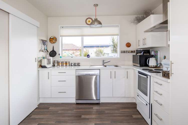 2/8 Hopkins Street Gleniti_5