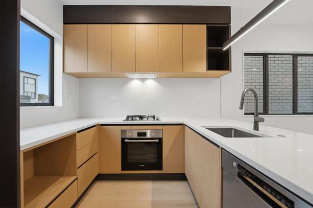 636 Tarapuka Road Westgate_2