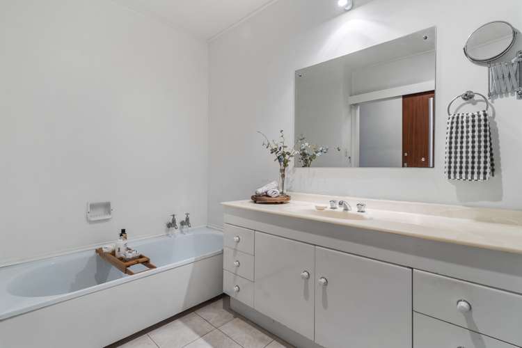 4 Roadley Avenue Sunnyhills_14